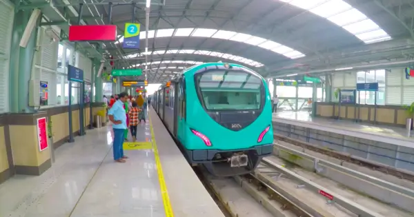 കൊച്ചി മെട്രോയിൽ അവസരം